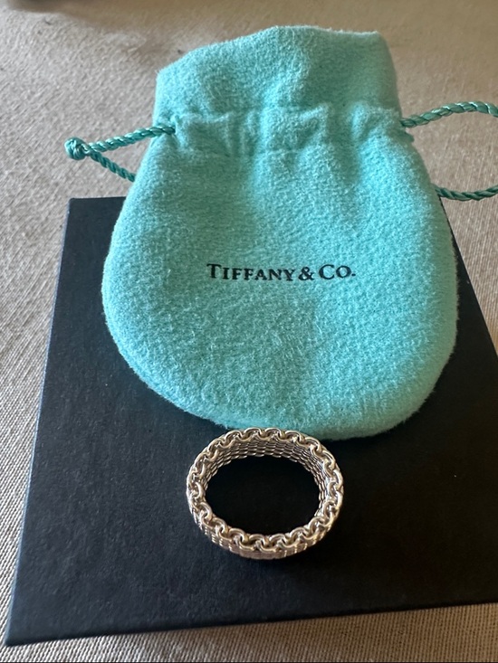 Authentic Tiffany &co mesh ring - Picture 2 of 3
